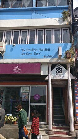 33 Dream Cafe